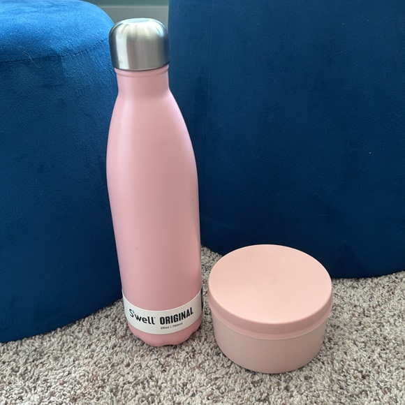 New S’well 25oz Stainless Steel Water Bottle & S’well 16oz Food Canister - Picture 2 of 9